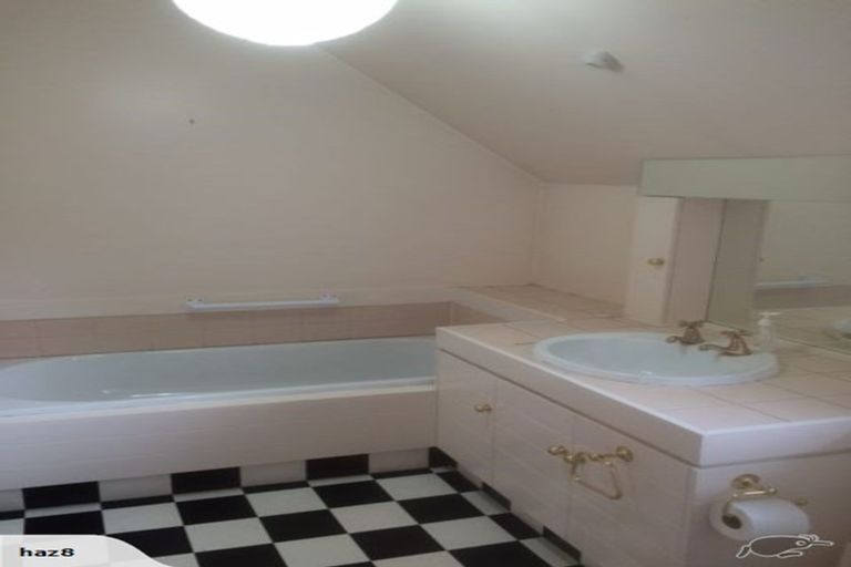 Photo of property in Cranleigh Mews, 10/10 Cranmer Square, Christchurch Central, Christchurch, 8013