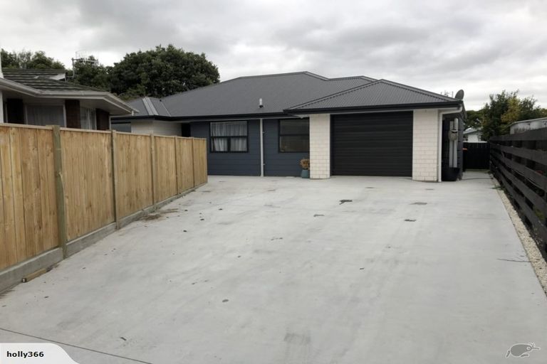 Photo of property in 3b Christian Place, Awapuni, Palmerston North, 4412
