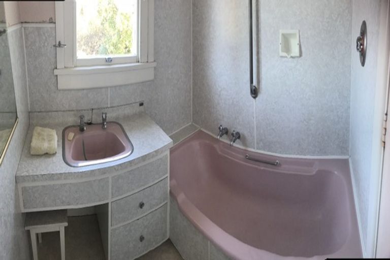 Photo of property in 20 Thurlestone Place, Burnside, Christchurch, 8053