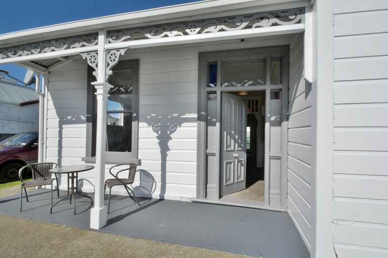 Photo of property in 41 Bathgate Street, South Dunedin, Dunedin, 9012