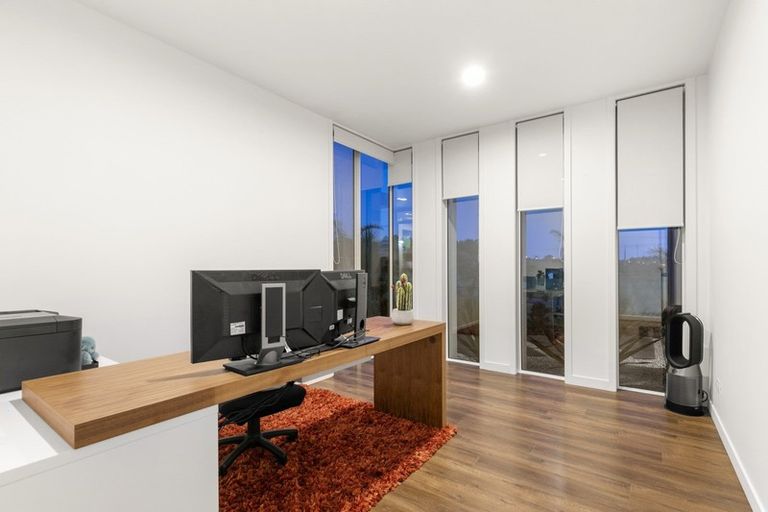 Photo of property in 6 Throttle Close, Dairy Flat, Albany, 0794