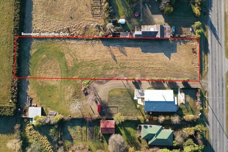 Photo of property in 62 Timaru Road, Waimate, 7924