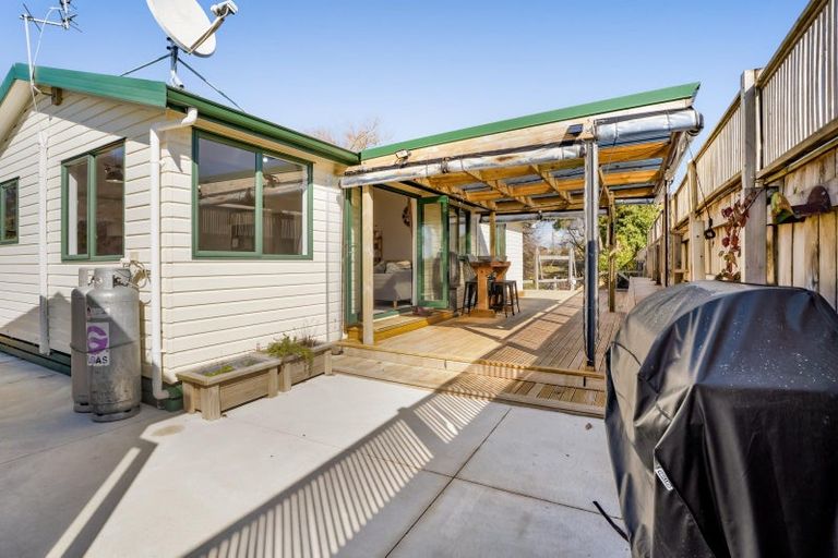 Photo of property in 97 Cordelia Street, Stratford, 4332