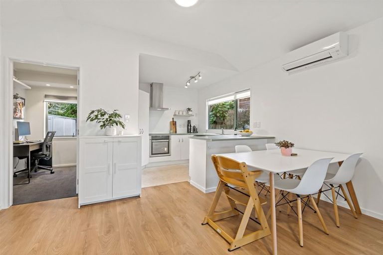 Photo of property in 319a Rangatira Road, Beach Haven, Auckland, 0626