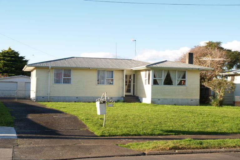 Photo of property in 27 James Street, Mangere East, Auckland, 2024