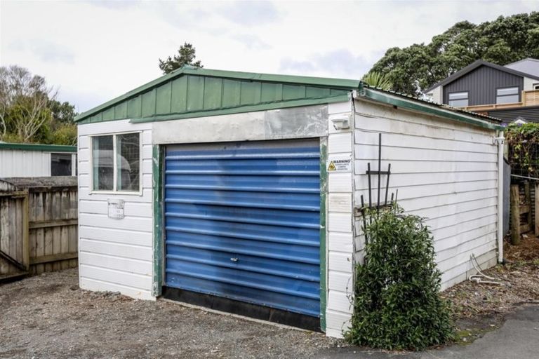 Photo of property in 17 Lawry Street, Blagdon, New Plymouth, 4310