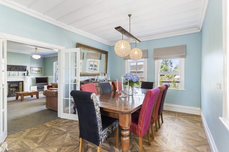 Photo of property in 128 Gray Avenue, Papatoetoe, Auckland, 2024