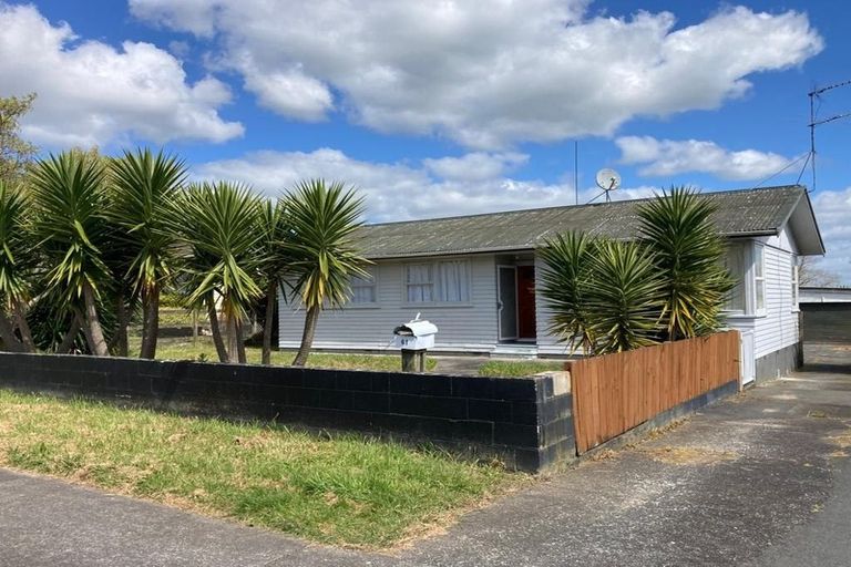 Photo of property in 61 Sheehan Avenue, Papakura, 2110