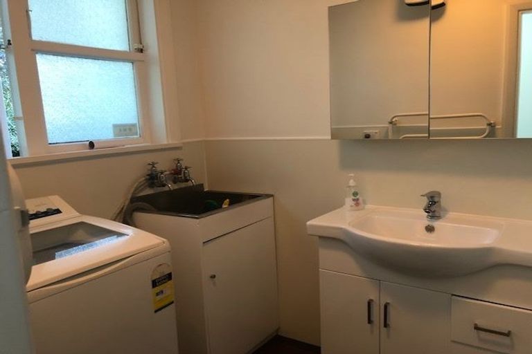 Photo of property in 296 Ilam Road, Burnside, Christchurch, 8053