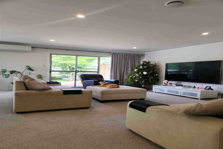 Photo of property in 50 David Avenue, Hillpark, Auckland, 2102