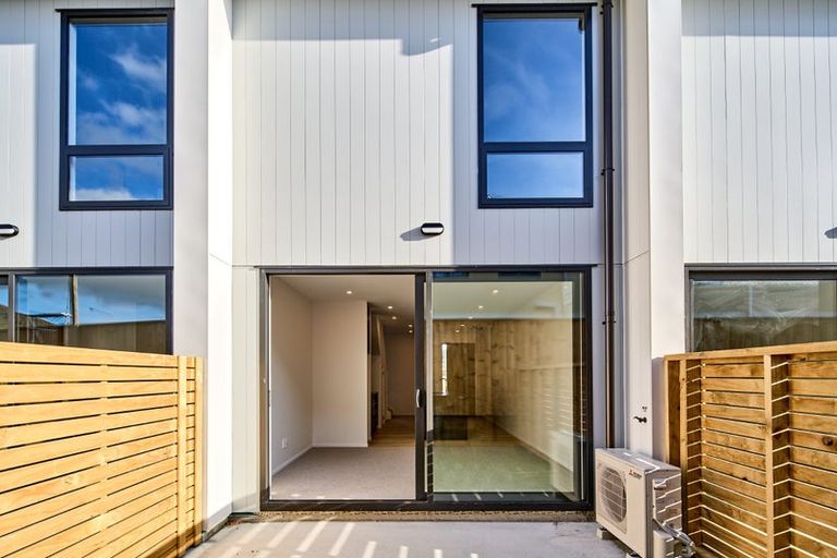 Photo of property in 33 Houhere Street, Paraparaumu, 5032