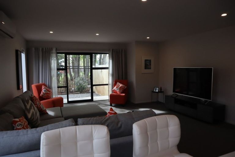 Photo of property in 1/22 Grove Road, Addington, Christchurch, 8024