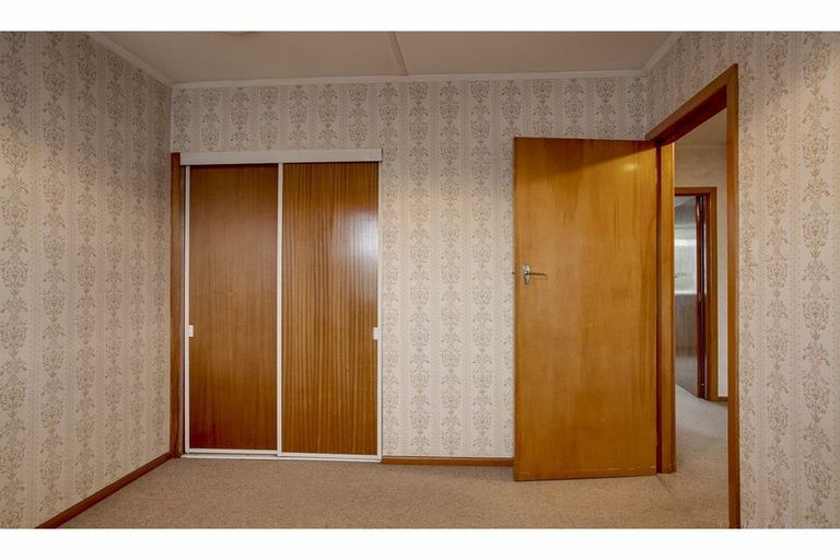 Photo of property in 1-2/8a Douglas Street, Highfield, Timaru, 7910