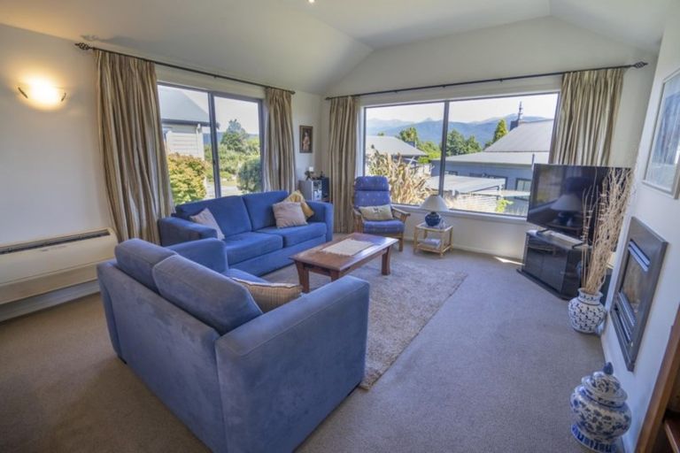 Photo of property in 4a Dalhousie Place, Te Anau, 9600