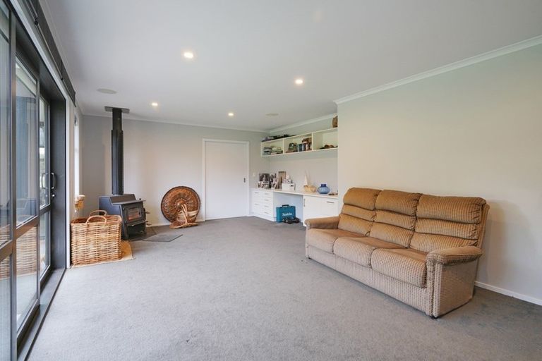 Photo of property in 93 Drysdale Road, Myross Bush, Invercargill, 9872