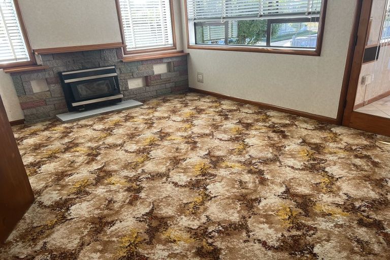 Photo of property in 3 Churchill Avenue, Manurewa, Auckland, 2102