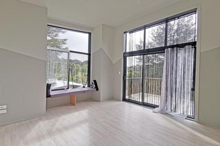 Photo of property in 19b Stillwater Crescent, Stillwater, Silverdale, 0993