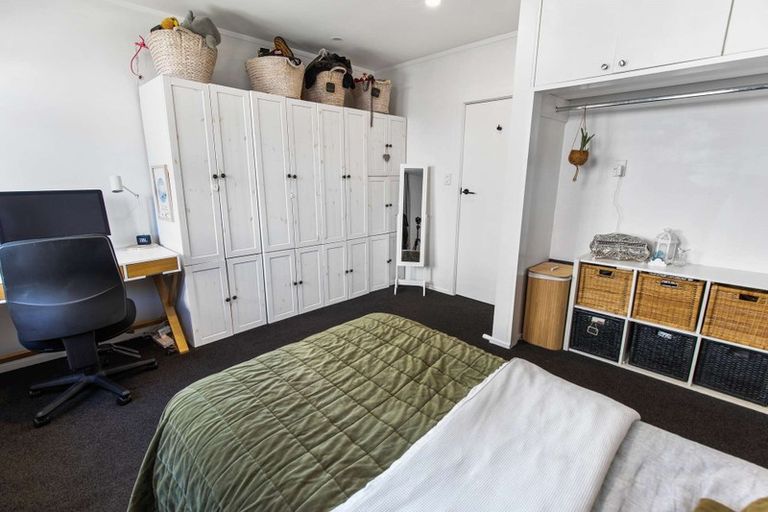 Photo of property in 1/235 Waterloo Road, Hutt Central, Lower Hutt, 5011