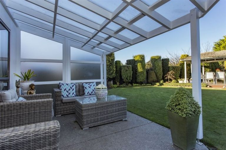 Photo of property in 22 Styx River Place, Spencerville, Christchurch, 8083