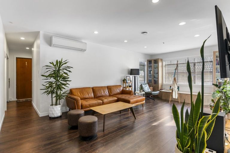 Photo of property in 33 Northwood Avenue, Albany, Auckland, 0632