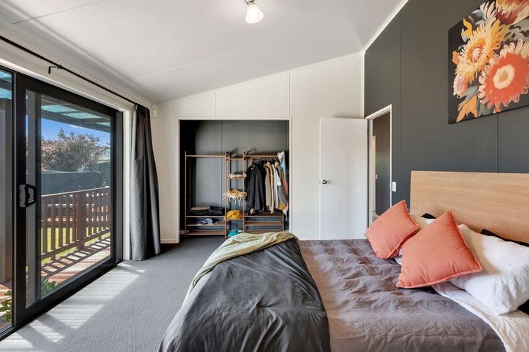 Photo of property in 3b Duff Crescent, Highbury, Palmerston North, 4412