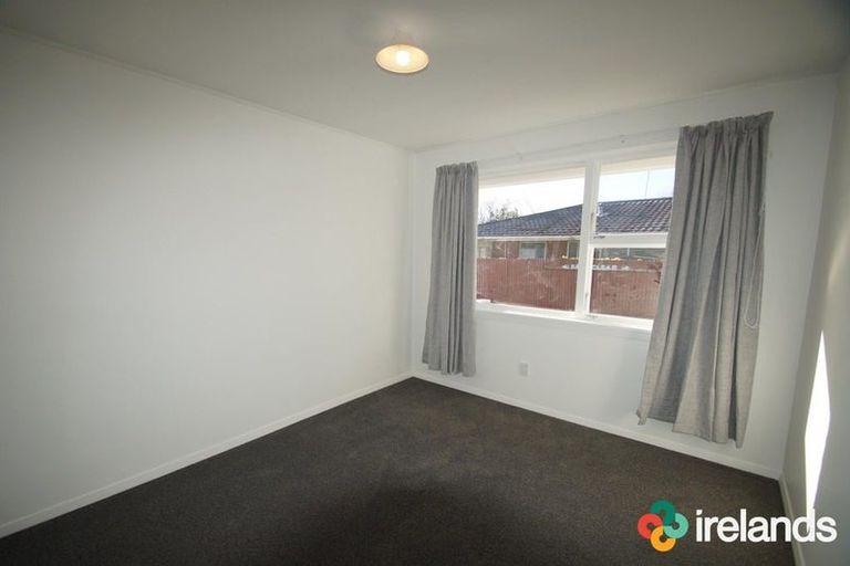Photo of property in 2/124 Aldwins Road, Phillipstown, Christchurch, 8062