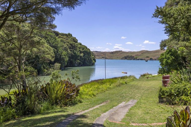 Photo of property in 581 Te Akau Wharf Road, Te Akau, Ngaruawahia, 3793