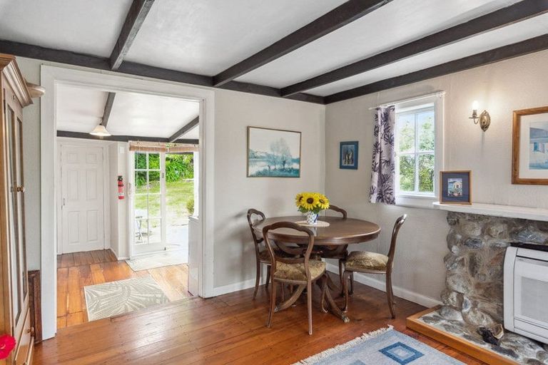 Photo of property in 11 Waimea Road, Waikanae Beach, Waikanae, 5036