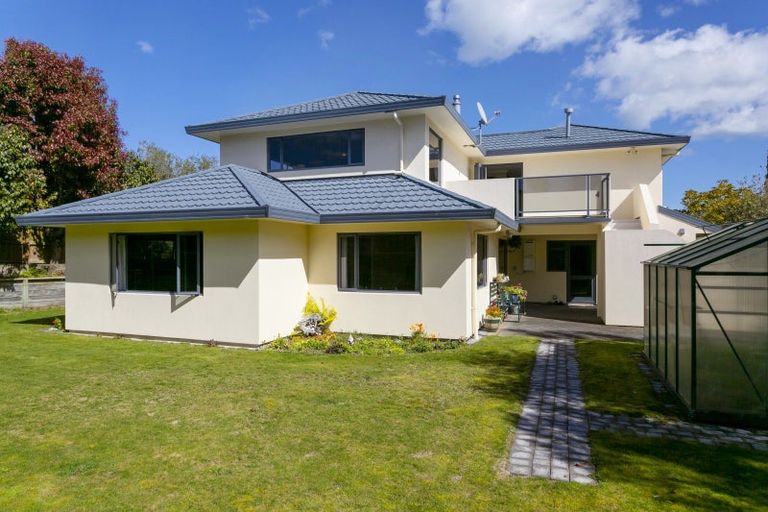 Photo of property in 73 Arrowsmith Avenue, Waipahihi, Taupo, 3330