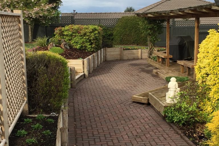 Photo of property in 45 Tawavale Street, Pukehangi, Rotorua, 3015