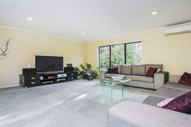 Photo of property in 4c Shaw Road, Oratia, Auckland, 0604