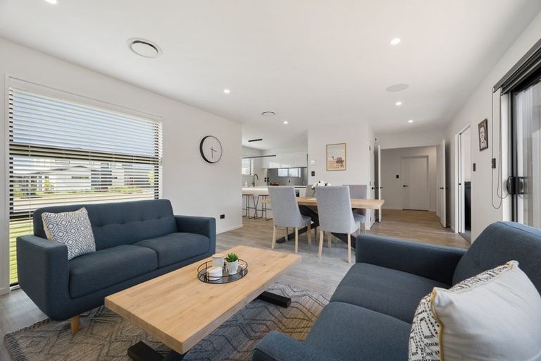 Photo of property in 56 Prestons Park Drive, Marshland, Christchurch, 8083