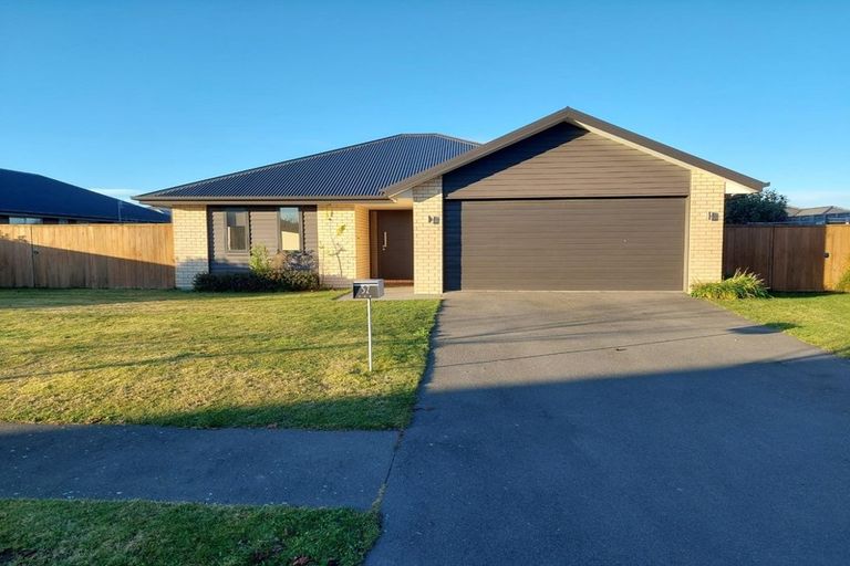 Photo of property in 52 Park Lane, Rolleston, 7614