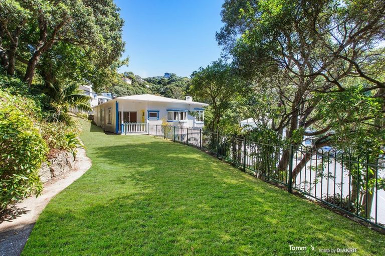 Photo of property in 1 Balfour Street, Mornington, Wellington, 6021