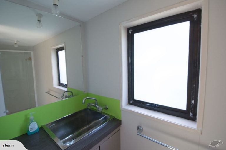 Photo of property in 64 Maunsell Road, Port Waikato, Tuakau, 2695