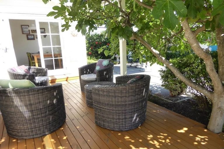 Photo of property in 36 The Esplanade, Westshore, Napier, 4110