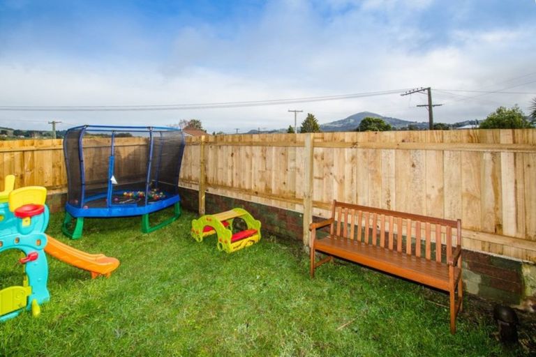 Photo of property in 13 Matthew Street, Abbotsford, Dunedin, 9018