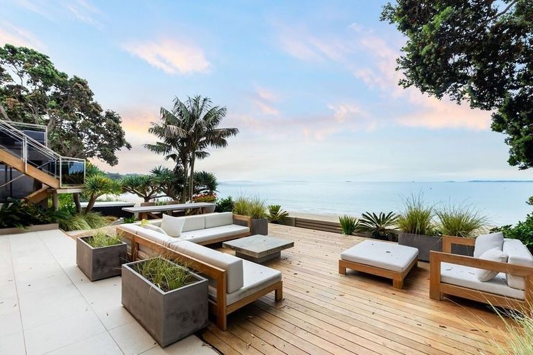 Photo of property in 28 Blomfield Spa, Takapuna, Auckland, 0622