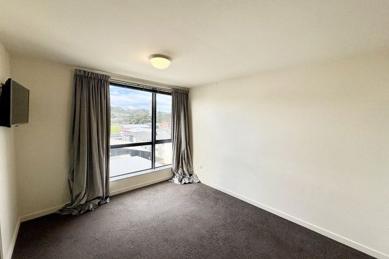 Photo of property in Southern Cross Apartments, 407/35 Abel Smith Street, Te Aro, Wellington, 6011