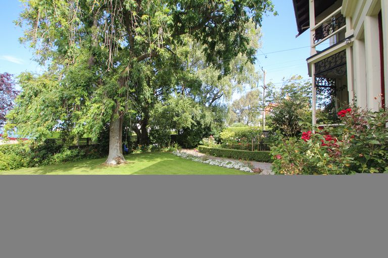 Photo of property in 32 Hull Street, South Hill, Oamaru, 9400