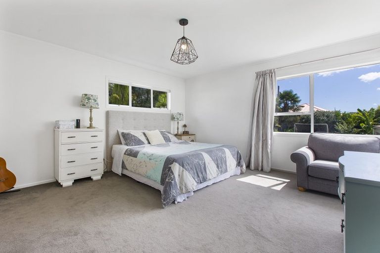 Photo of property in 1/19 Brook Street, Milford, Auckland, 0620