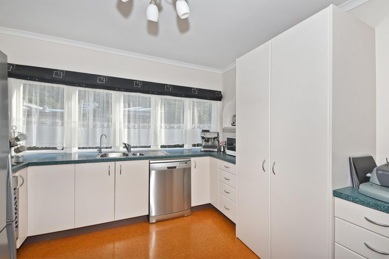 Photo of property in 9 Wilson Avenue, Avenues, Whangarei, 0110