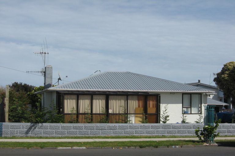 Photo of property in 97 Cornfoot Street, Castlecliff, Whanganui, 4501