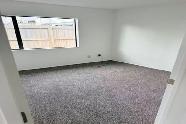 Photo of property in 103r Glengarry Road, Glen Eden, Auckland, 0602