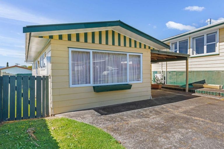 Photo of property in 52 Mallard Drive, Selwyn Heights, Rotorua, 3015