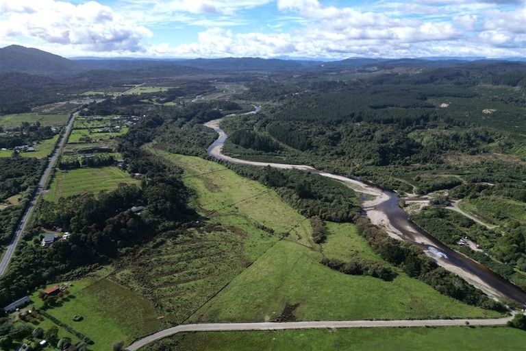 Photo of property in 18 Maori Creek Road, Marsden, Greymouth, 7872