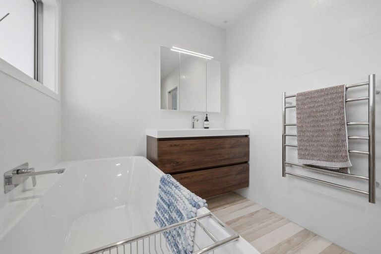 Photo of property in 30 First View Avenue, Beachlands, Auckland, 2018