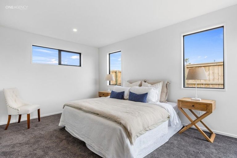 Photo of property in 19 Cassia Way, Rolleston, 7614