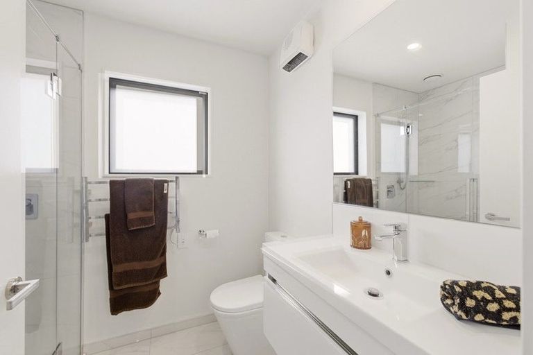 Photo of property in 62d Cleveland Street, Edgeware, Christchurch, 8013