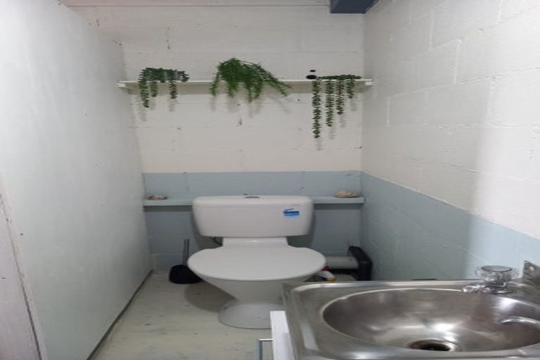 Photo of property in 59 Domett Street, Opunake, 4616